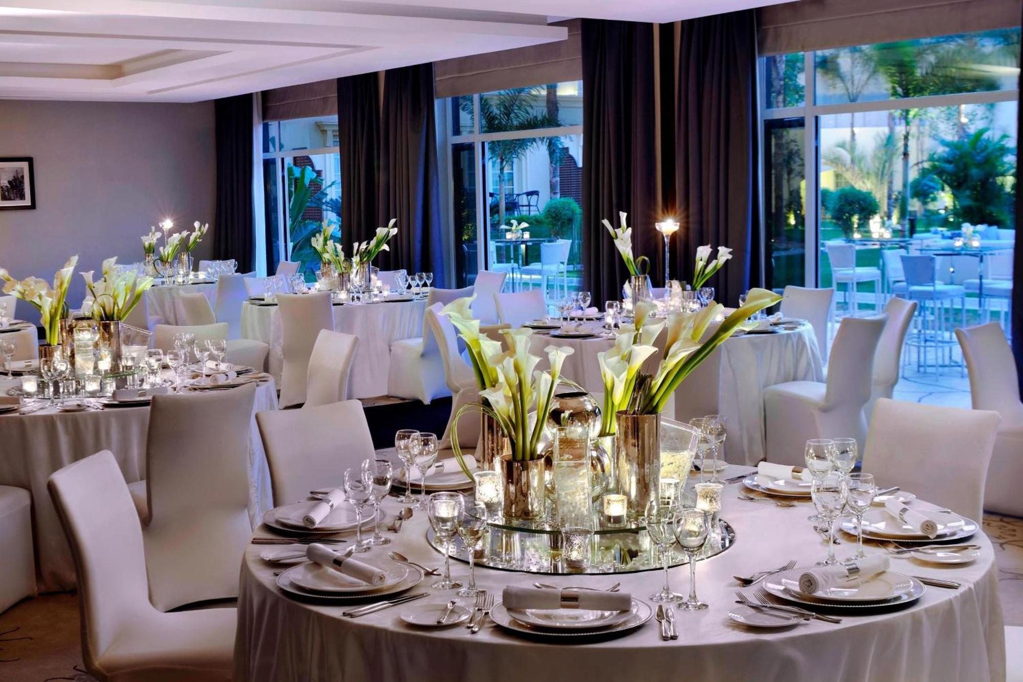 Renaissance Cairo Mirage City Hotel Екстериор снимка The Westin Palace Madrid
