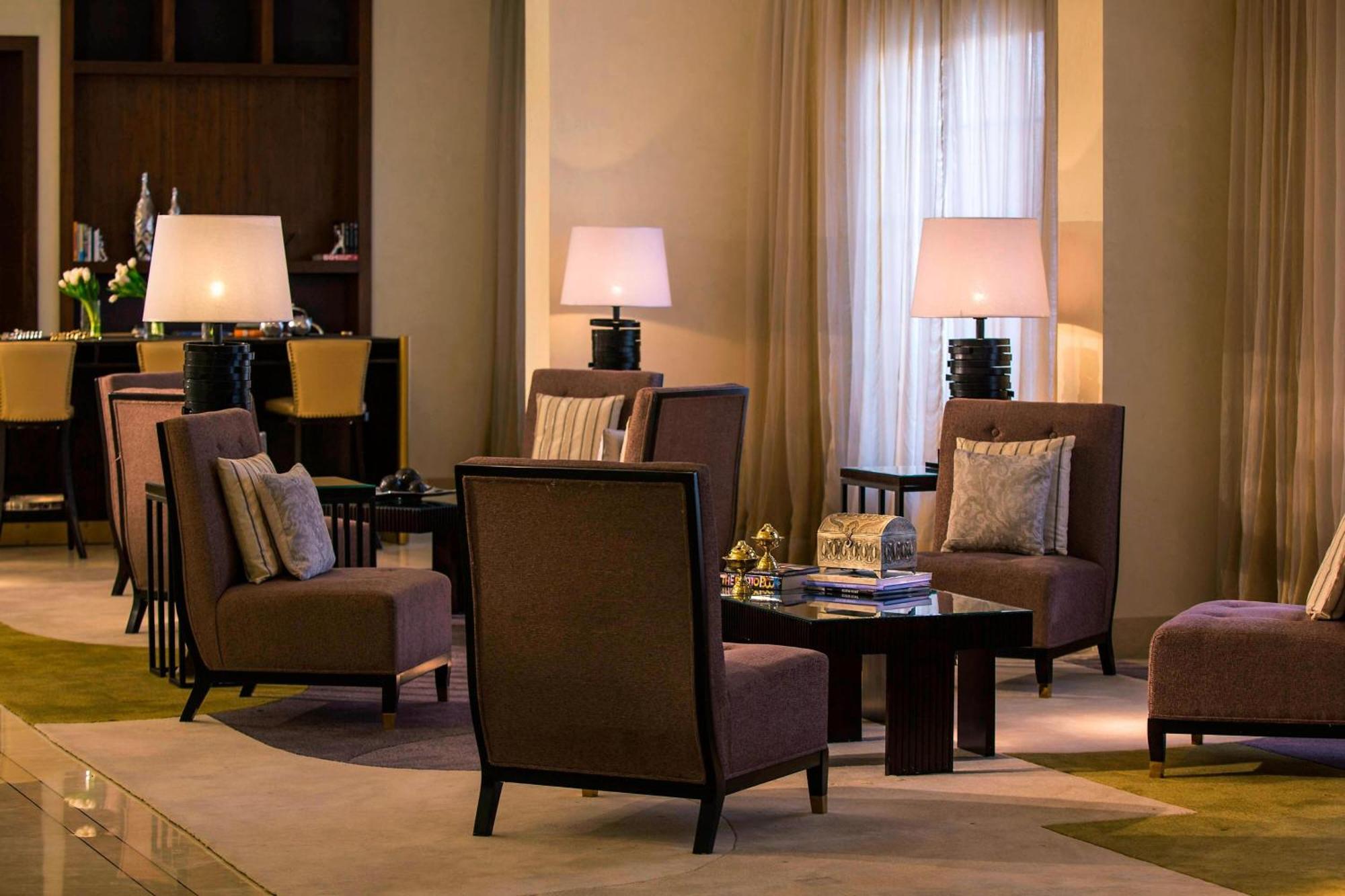 Renaissance Cairo Mirage City Hotel Екстериор снимка The lounge at the Four Seasons Hotel, Cairo
