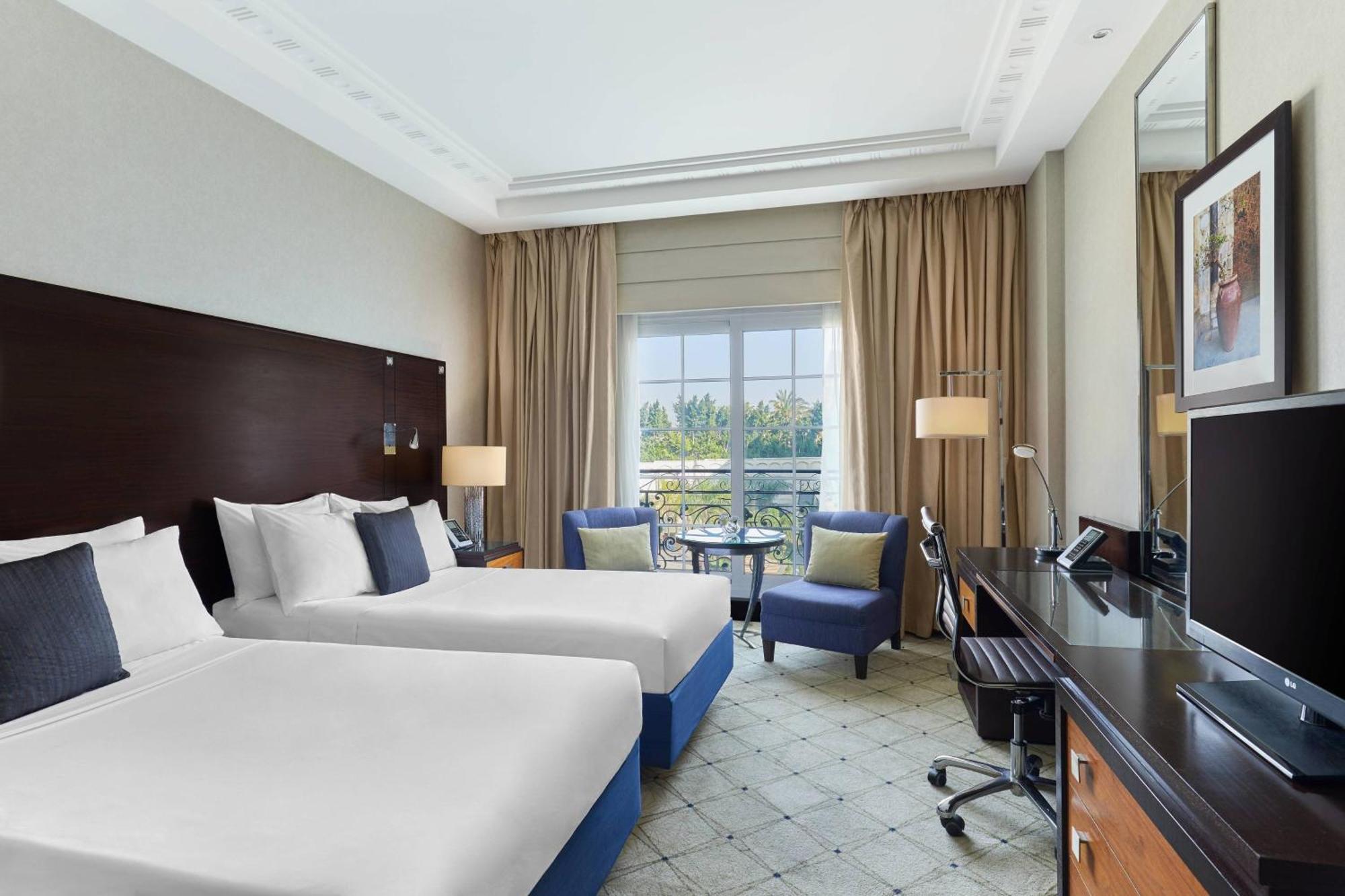 Renaissance Cairo Mirage City Hotel Екстериор снимка